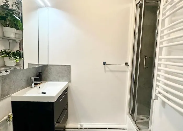 Apartmán Cosy Avec Parking Prive - Rer A - Proche Paris &